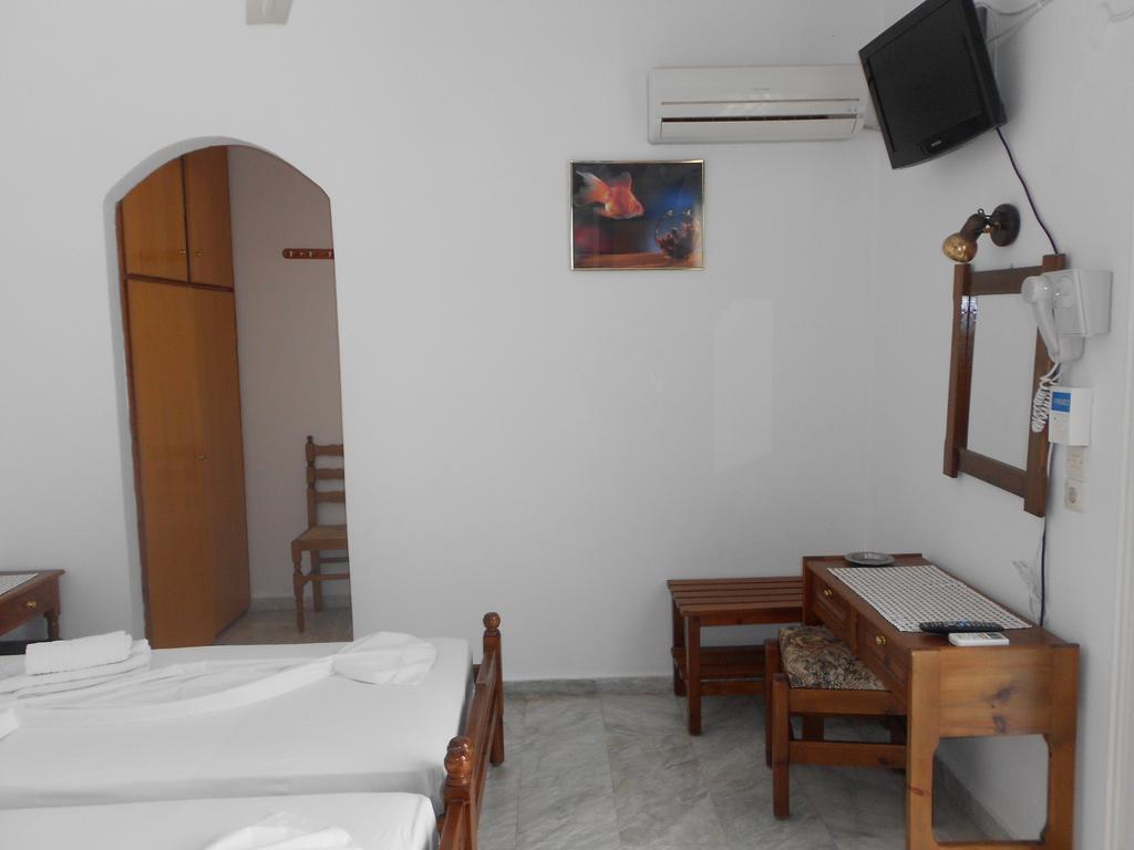 Zorbas Hotel Питагорион Номер фото