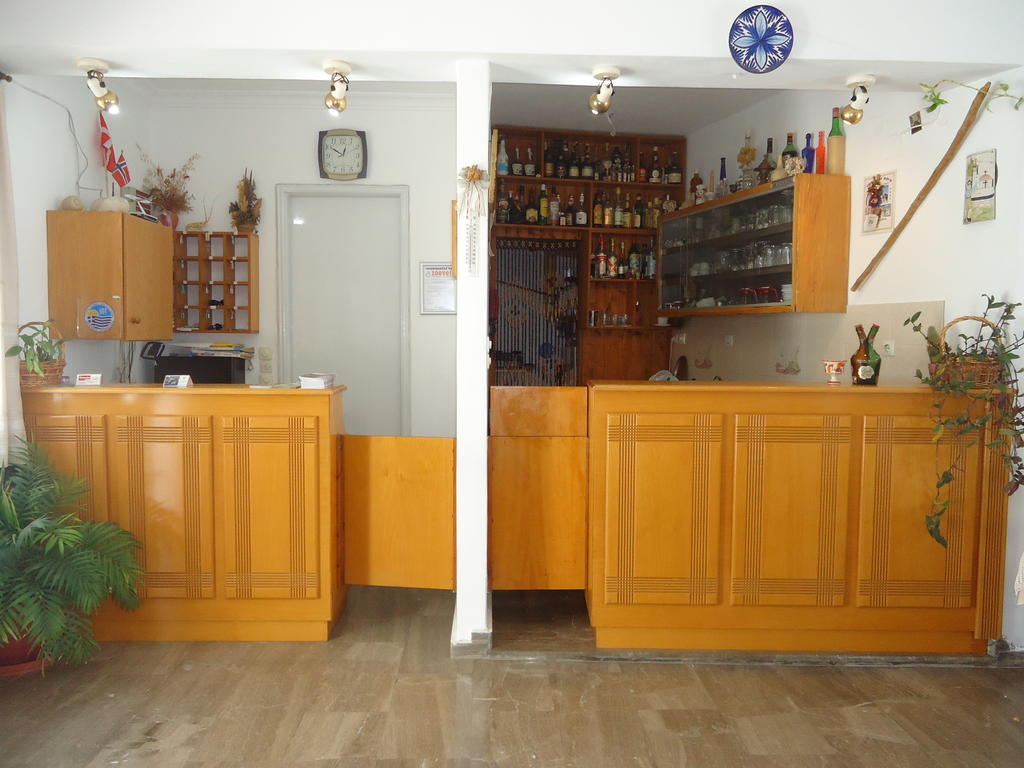 Zorbas Hotel Питагорион Экстерьер фото